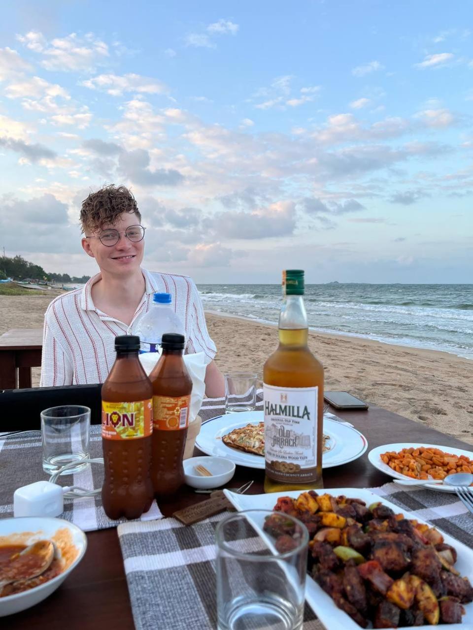 Nn Beach Resort & Spa Nilaveli Kültér fotó